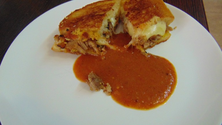 Sandwici prăjit